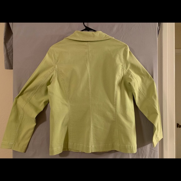 Jacket - Picture 6 of 6